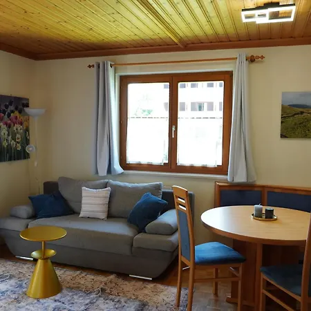 Apartmenthaus Schneider شقة