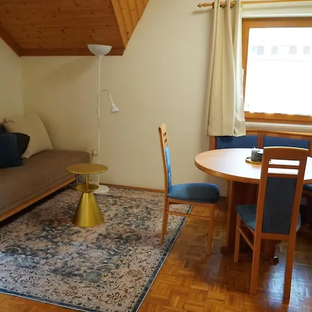 Apartmenthaus Schneider شقة *